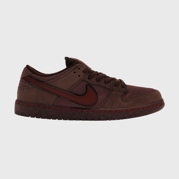 Nike SB Dunk Low City of Love Burgundy Crush